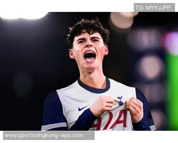 弗兰克赞球队斗志与纪律并重格雷进球表现日益出色